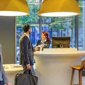 Otel Novotel Arnulfpark, Münih